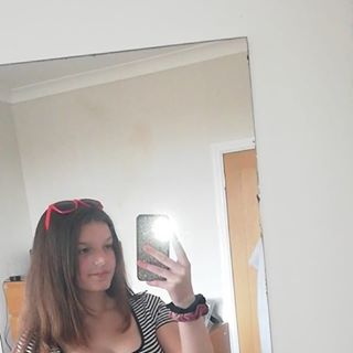 Profile Picture of Chloe Davey (@Chloe-Davey) on Facebook