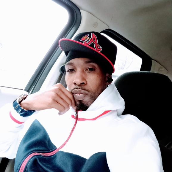 Profile Picture of Antees Purdie (@anteespurdie) on Poshmark