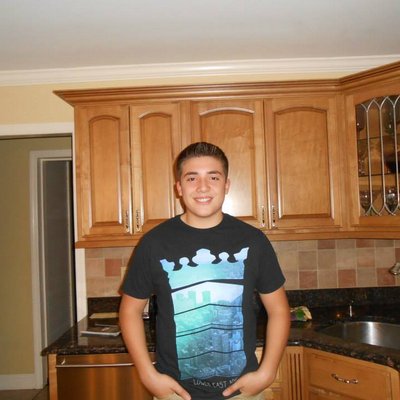 Profile Picture of Anthony Borrelli (@antborrelli2) on Twitter
