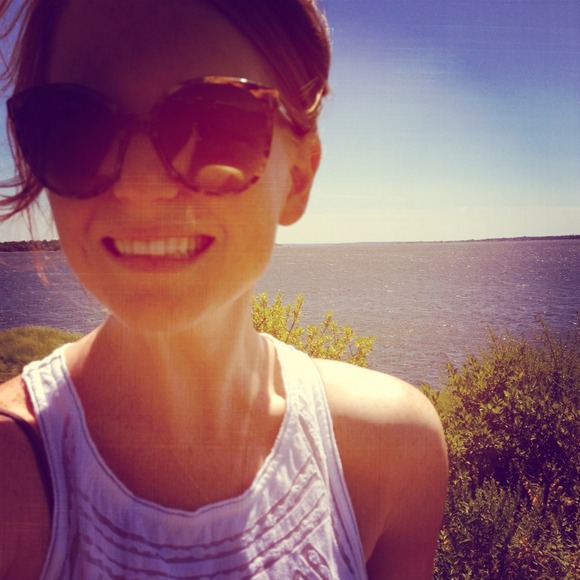 Profile Picture of Bonnie Reid (@bonniejean13) on Poshmark