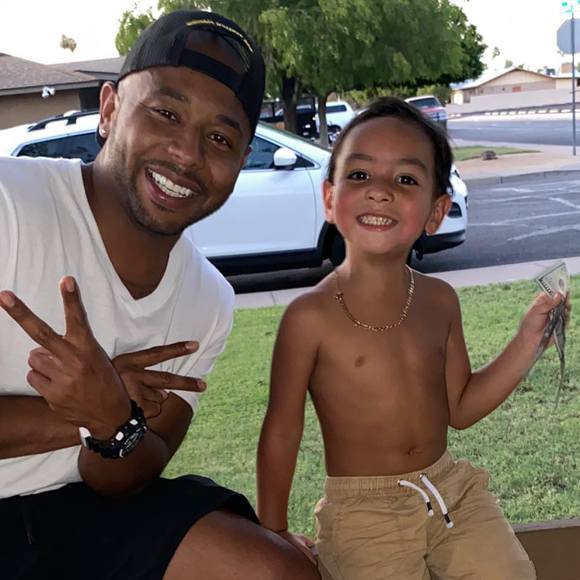 Profile Picture of Jeffery Briggs (@greedy480) on Poshmark