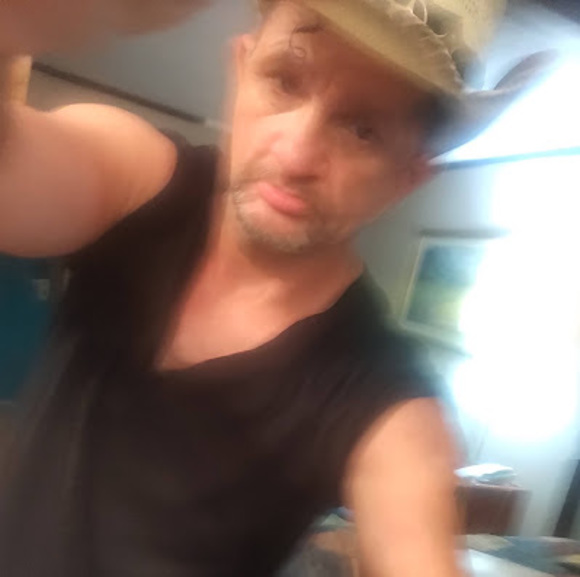 Profile Picture of Tim Olson (@timolson288) on Poshmark