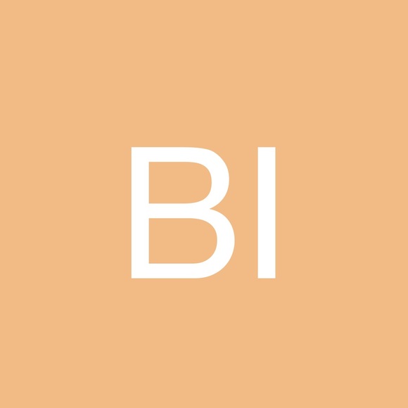 Profile Picture of Bianca Ingram (@bingram31) on Poshmark