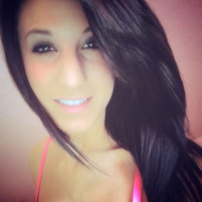 Profile Picture of Cassandra Staples (@CassStaples) on Twitter