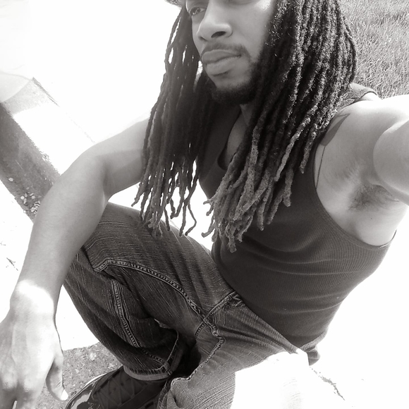 Profile Picture of Adrian Coleman (@kingap01) on Poshmark