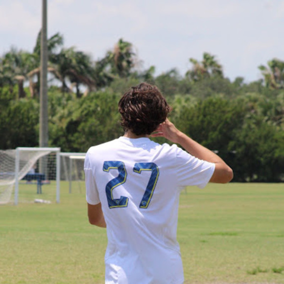 Profile Picture of Pj Forberger (@pjforb07) on Poshmark