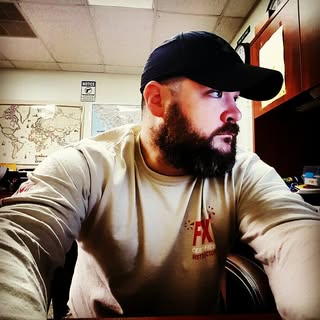 Profile Picture of Ryan Thomas (@ryan.searles) on Instagram