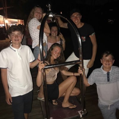 Profile Picture of Jessie Sturgeon (@jessie_sturgeon) on Twitter