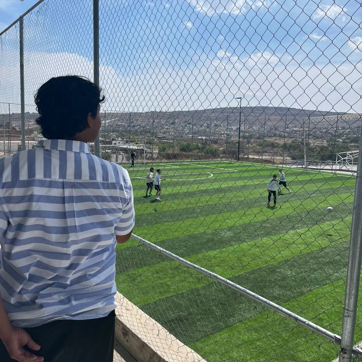 Profile Picture of robert (@robert_shxz) on Tiktok