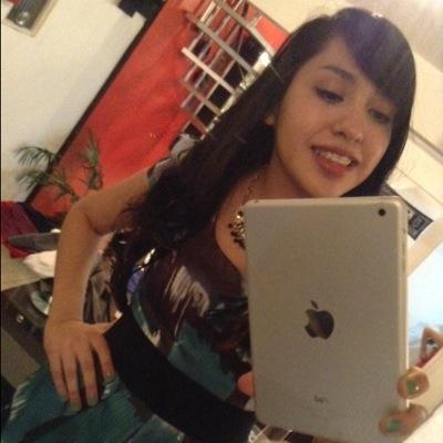 Profile Picture of Magda Cesar Barragán (@_MacMark) on Twitter