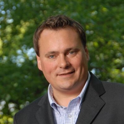 Profile Picture of Jesse Engle (@Jesse_CoTweet) on Twitter