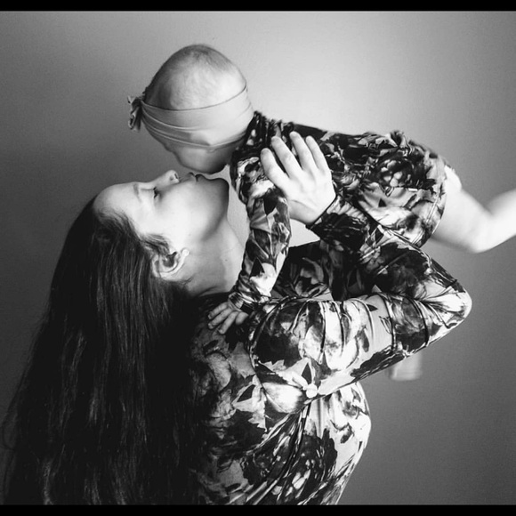 Profile Picture of Whitney Pijaszek (@whitneylynn66) on Poshmark