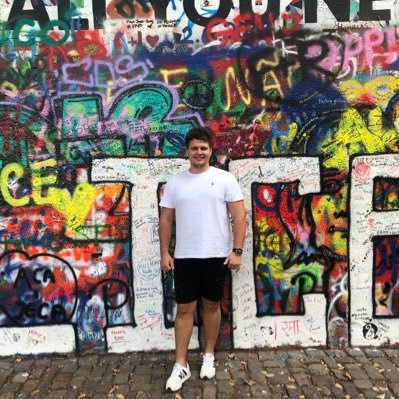 Profile Picture of Lawrence Marshall (@lawrencemarsh94) on Twitter