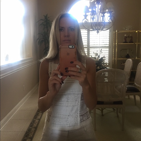 Profile Picture of Anna Szczesna (@szczesna03) on Poshmark