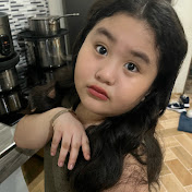 Profile Picture of Julia Martinez  (@JuliaCheeMartinez) on Youtube