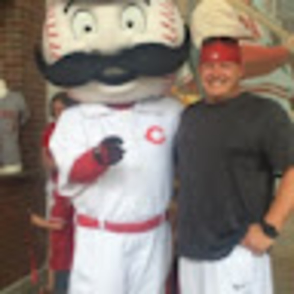 Aaron s. Wooton - Poshmark Profile Picture of Aaron s. Wooton (@aaron_wooton13) on Poshmark