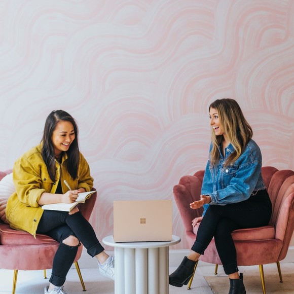 Profile Picture of Amina Lenoue (@aminaz1267) on Poshmark