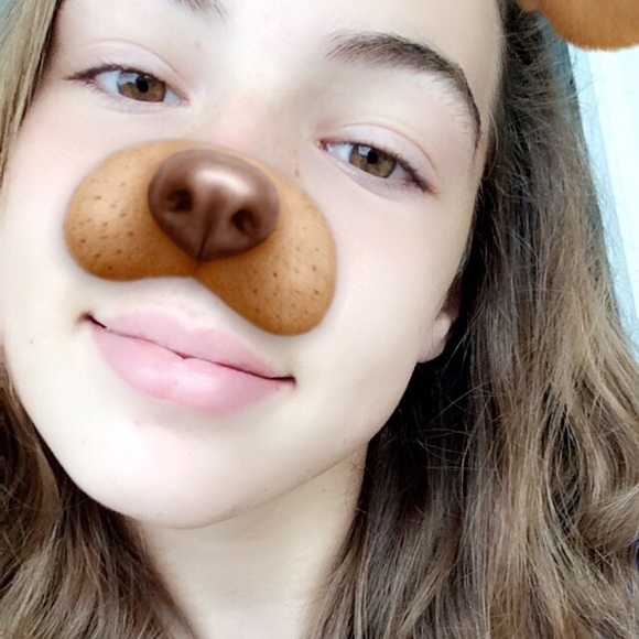 Profile Picture of Maria Torborg (@mariajt112) on Poshmark