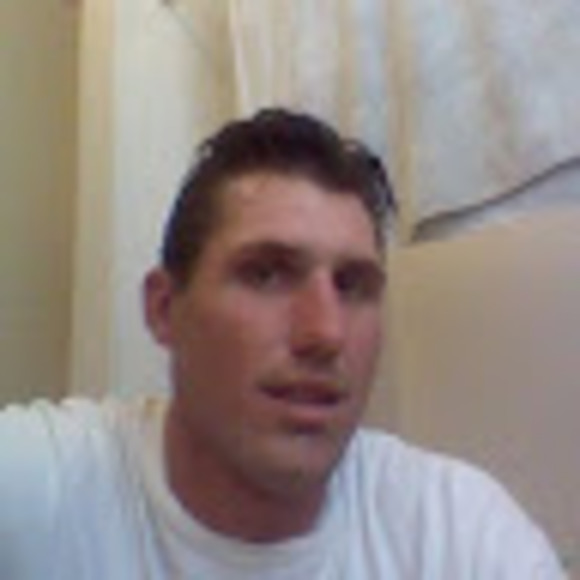 Profile Picture of Aaron Roth (@aarontysonroth) on Poshmark