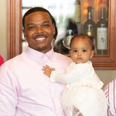 Profile Picture of Bryan Jones (@OMGThatsBJones) on Twitter
