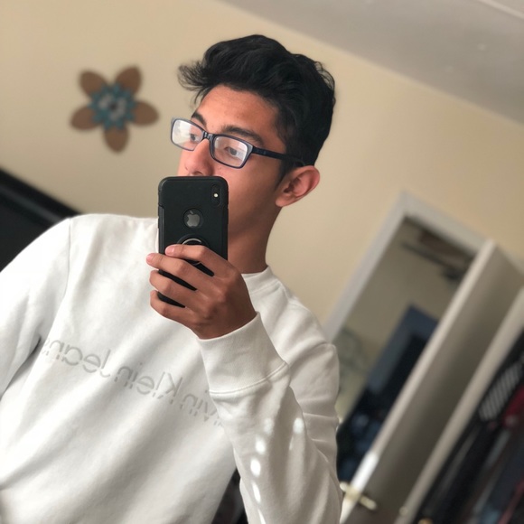 Profile Picture of Rene Cuellar (@itsyaboi1316) on Poshmark
