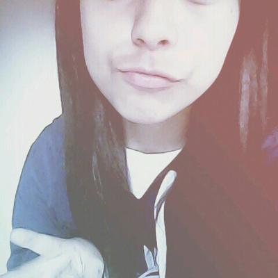 Profile Picture of Lau Pearson Goehring (@Laura_Porres_Ja) on Twitter