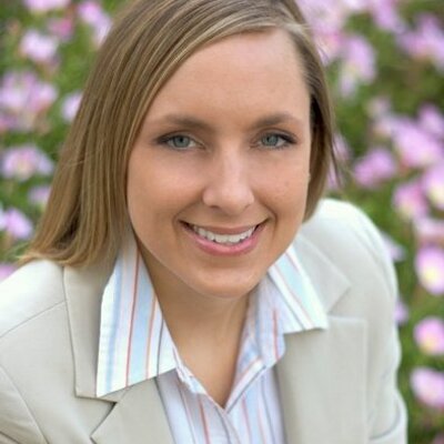 Profile Picture of Roxanne Webber Eason (@roxeason) on Twitter