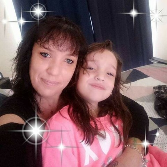 Profile Picture of Claire Herrity (@clairelou1975) on Poshmark