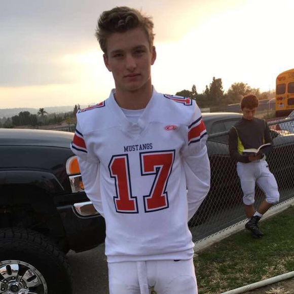 Profile Picture of Nolan Doyle (@nolan_doyle9) on Poshmark