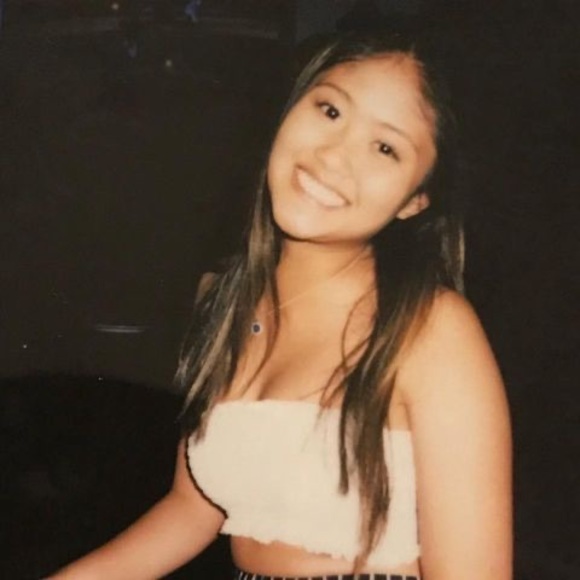 Profile Picture of Lainey Hizon (@laineyhizon27) on Poshmark