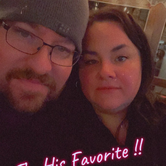 Profile Picture of Crystal Marcotte novinger (@denvermommy) on Poshmark