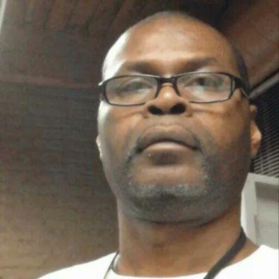 Profile Picture of David Randell (@martelldavid38) on Twitter