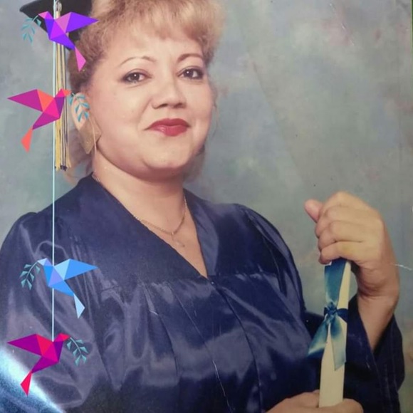 Eunice Torregrosa - Poshmark Profile Picture of Eunice Torregrosa (@e_torregrosa) on Poshmark