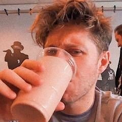 Profile Picture of Oli (@jokerswild1982) on Twitter