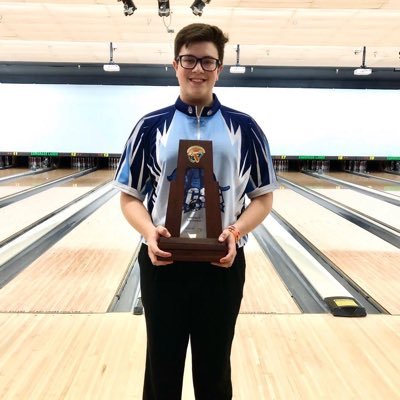 Profile Picture of Nathan Whaley (@WhaleyTheBowler) on Twitter