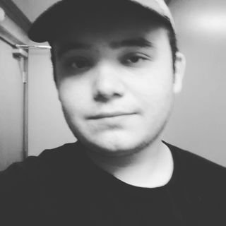 Profile Picture of James Slayton (@Slate_Diggy_Dog) on Twitter
