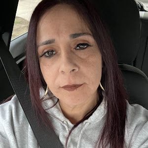 Profile Picture of lisanegron3 (@lisanegron3) on Tiktok