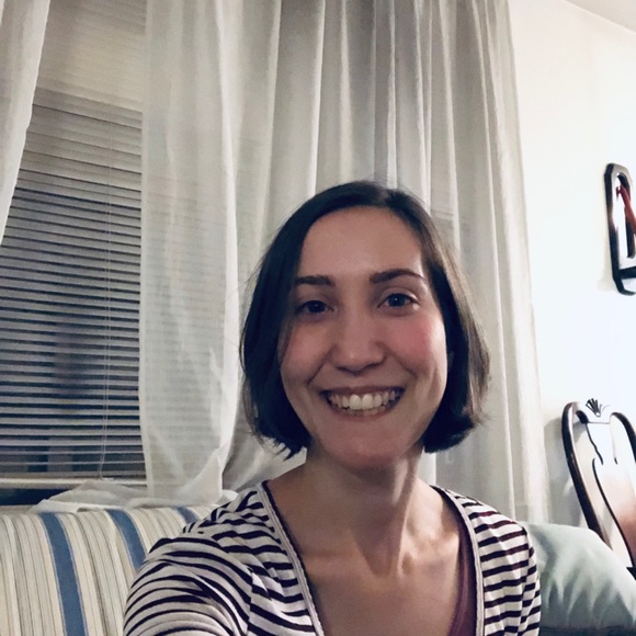 Profile Picture of Wendy Rontal (@sayonara26) on Poshmark