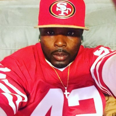 Profile Picture of Carl Quinn (@bridgetsboy) on Twitter