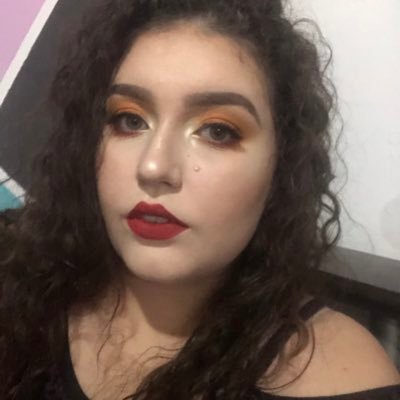 Profile Picture of Bianca Espindola (@BiancaEspindo13) on Twitter