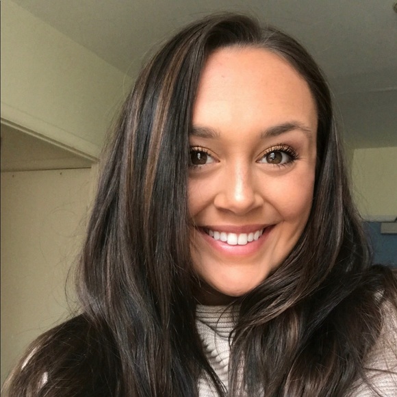Profile Picture of Carson Hackerd (@carsondiandra) on Poshmark