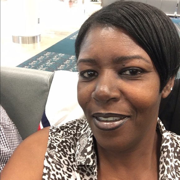 Profile Picture of Marcia Braham-simpson (@brahamsimpson) on Poshmark