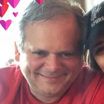 Profile Picture of David Mendelson (@fatherdavidseas) on Twitter