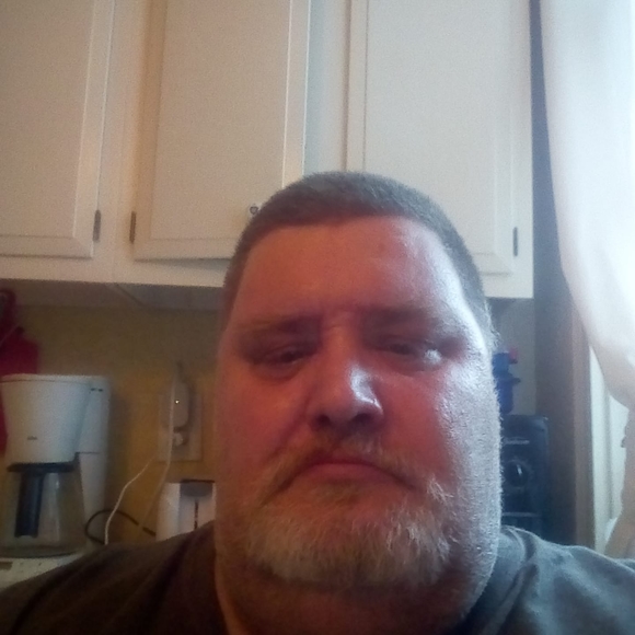 Profile Picture of Neil Kramer (@kramerneil725) on Poshmark