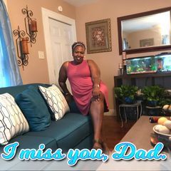 Profile Picture of lenaricks (@lena.ricks) on Tiktok