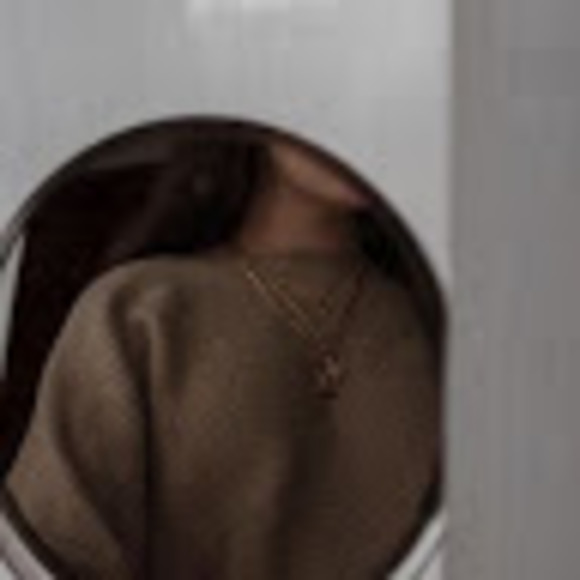 Profile Picture of Jiae Yeun (@phoebeyeun) on Poshmark