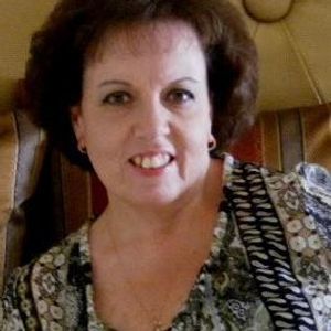 Liz Collier - Myspace Profile Picture of Liz Collier (@lizcoll) on Myspace