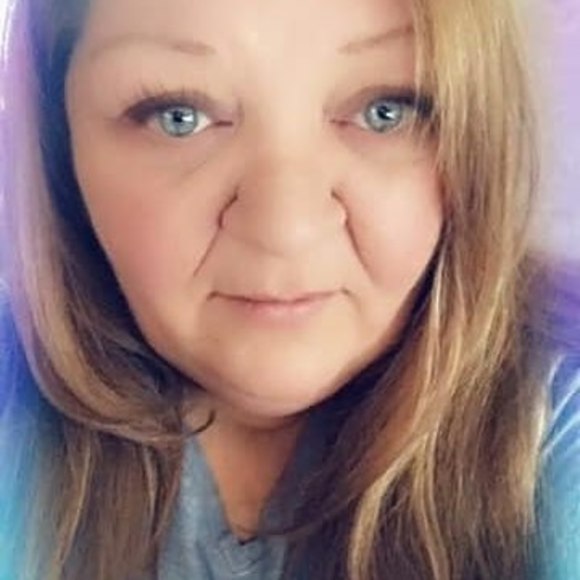 Profile Picture of Chris Alkhatib (@ukrainlady) on Poshmark