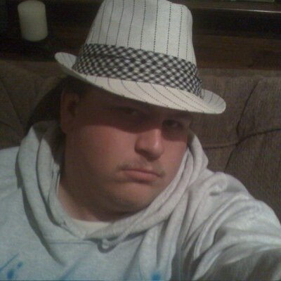 Profile Picture of Michael Currin (@deadandgone87) on Twitter
