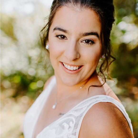 Profile Picture of Stephanie Shoemaker (@sshoemaker05) on Poshmark